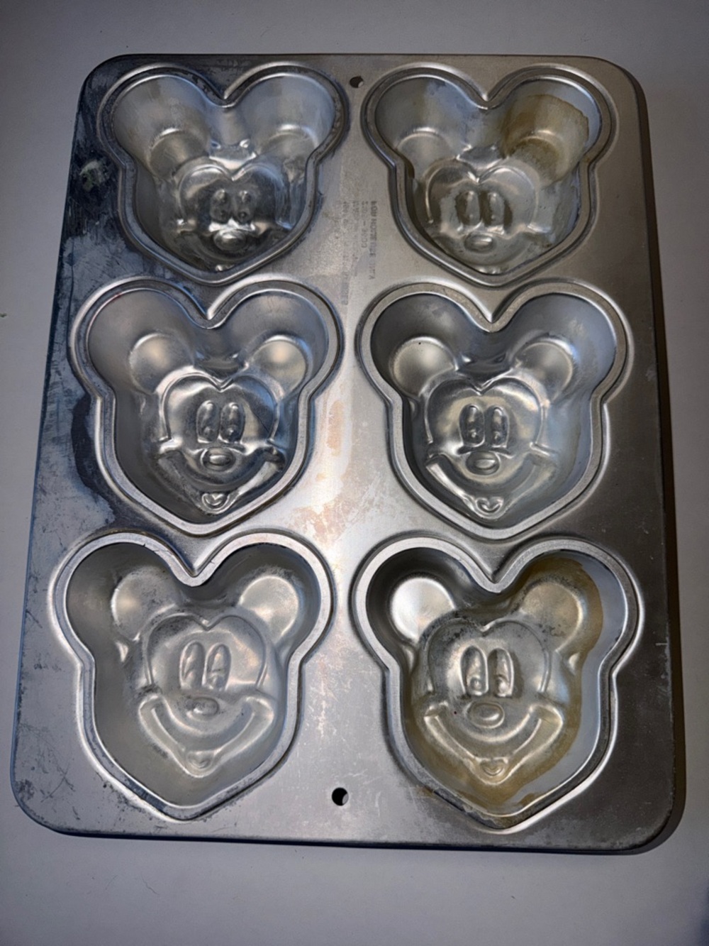 Wilton Disney Mickey Mouse Mini Cake Pan 1995
